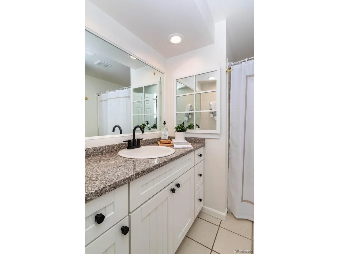 Photo of 4794 Briar Ridge Trl