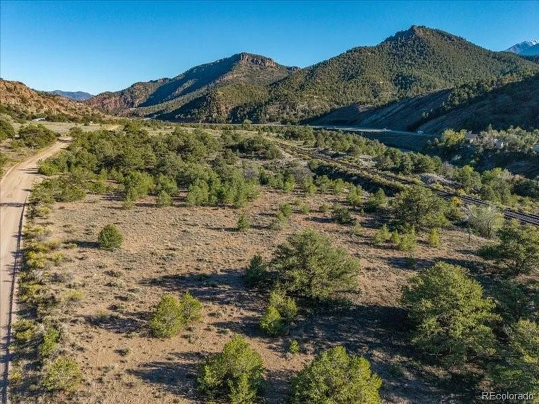 Photo of 1930 County Road 45
