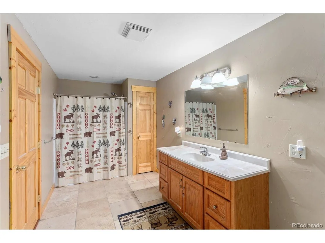 Photo of 217 Peak View Dr