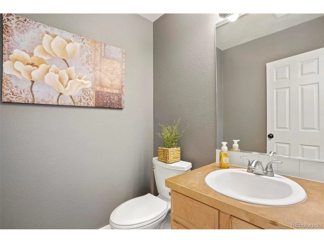 Photo of 5215 Ruby Ave