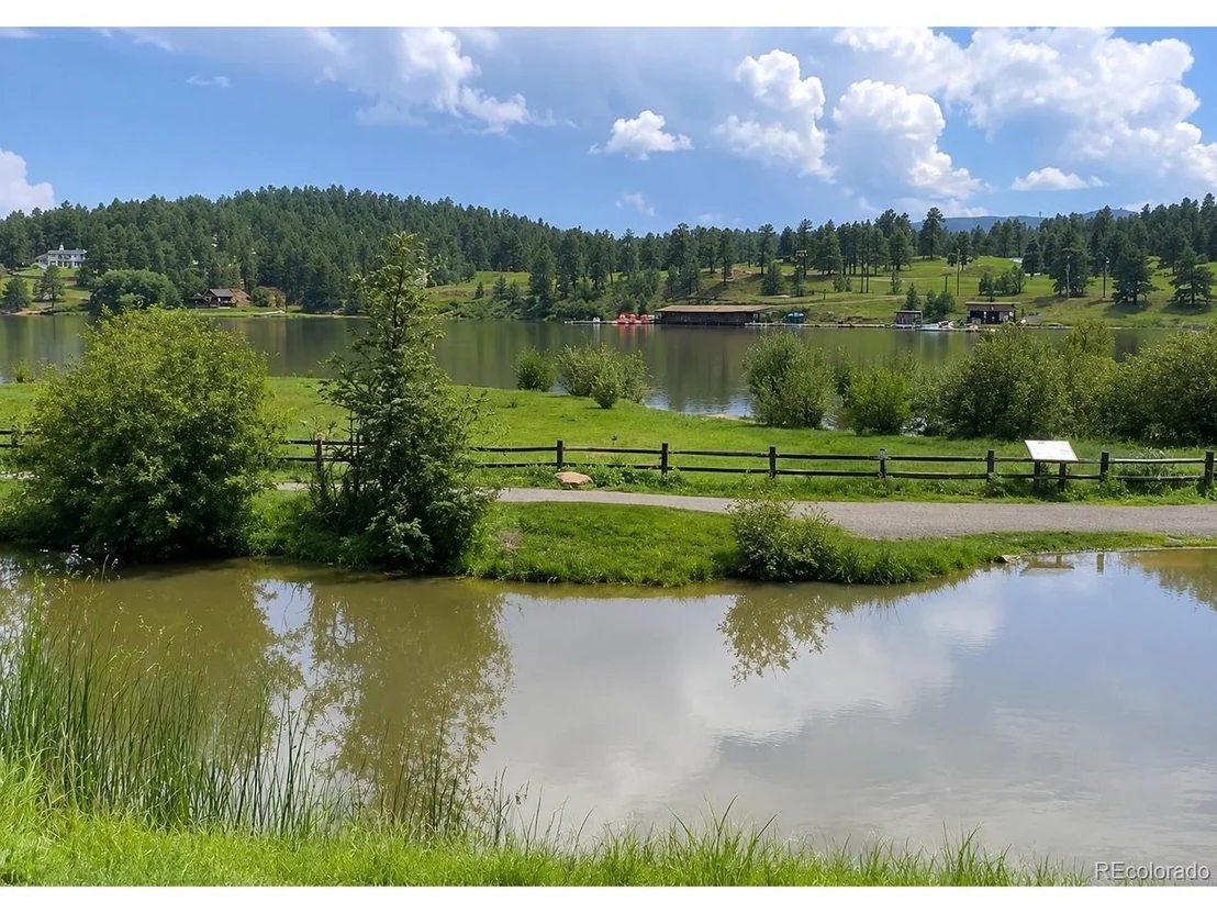 Photo of 417 Witter Gulch Rd