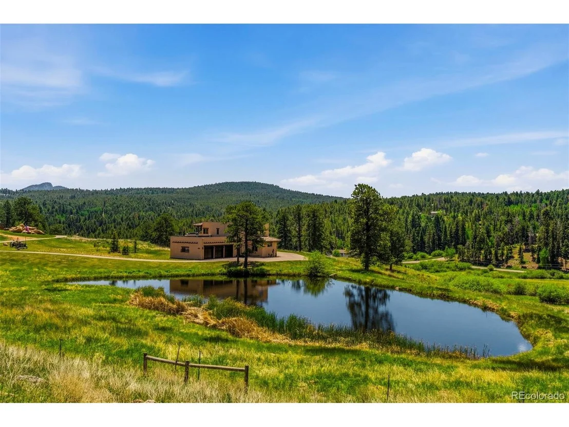 Photo of 28098 Green Valley Ln