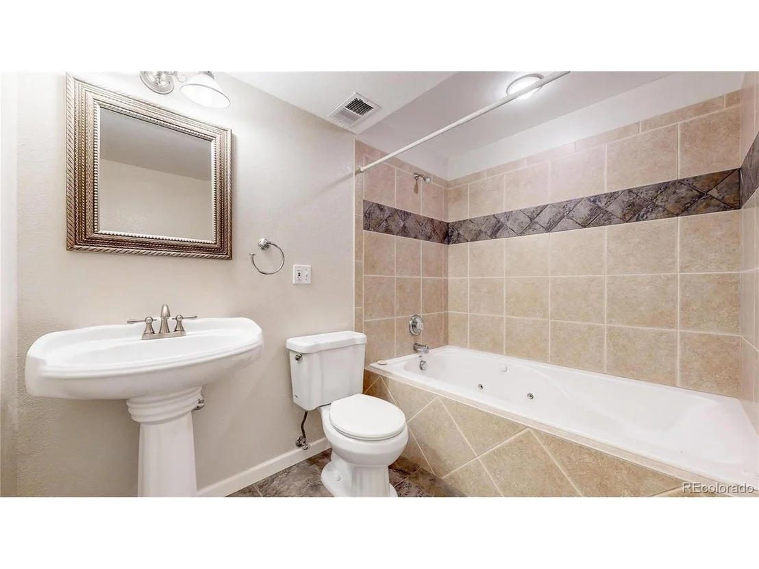 Photo of 20083 E Caspian Cir
