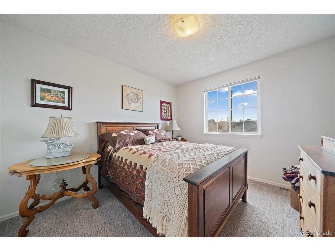Photo of 700 Mango Dr