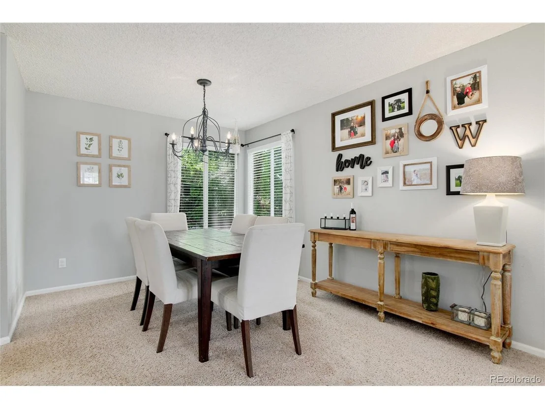 Photo of 882 Garden Dr