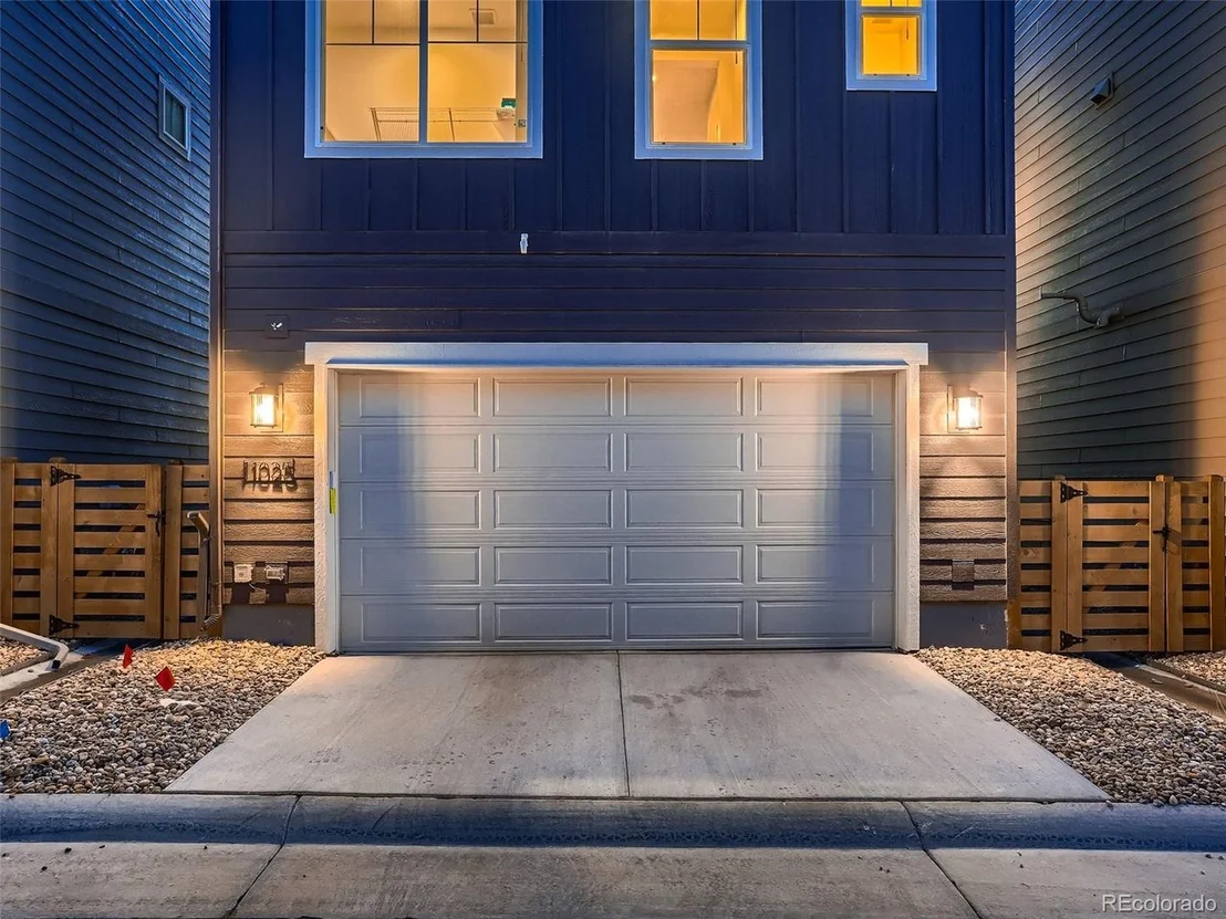 Photo of 11025 Sunshimmer Cir