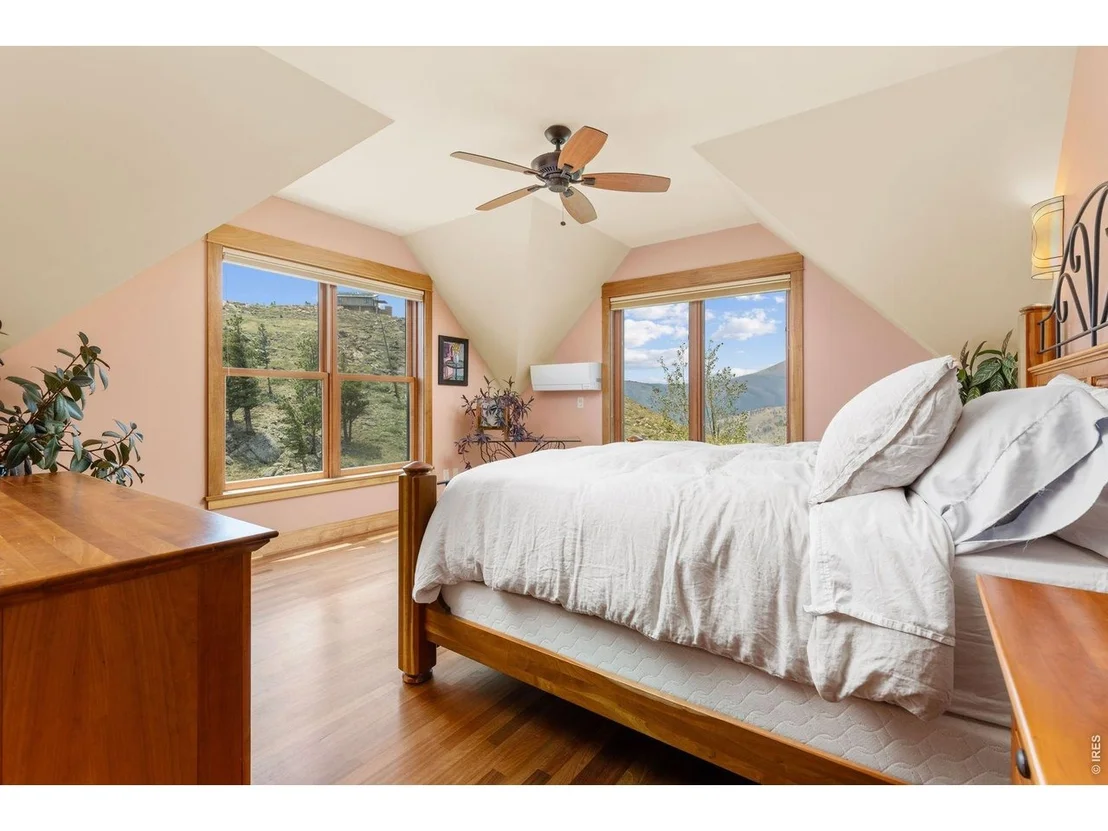 Photo of 5695 Sunshine Canyon Dr