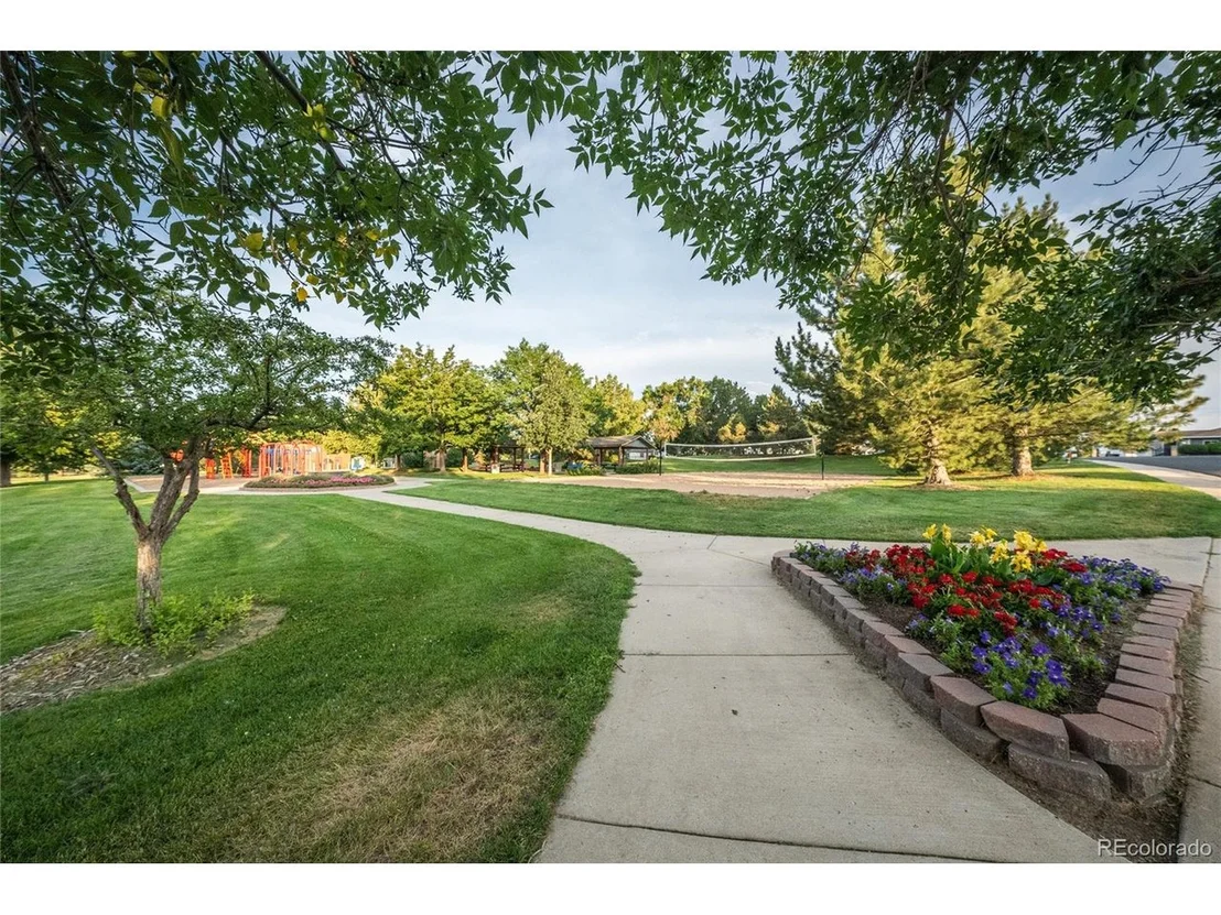 Photo of 210 Monarch Trl