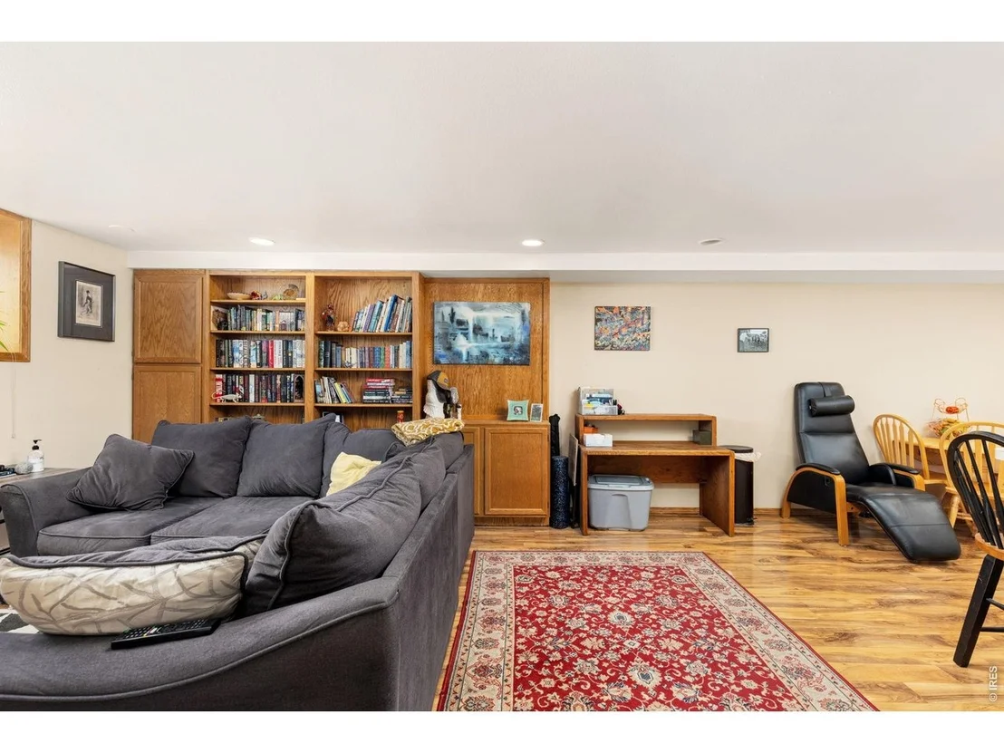 Photo of 7598 Estate Cir