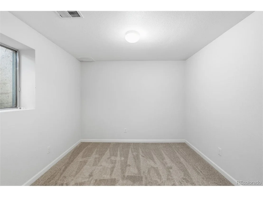 Photo of 14513 W 69th Pl
