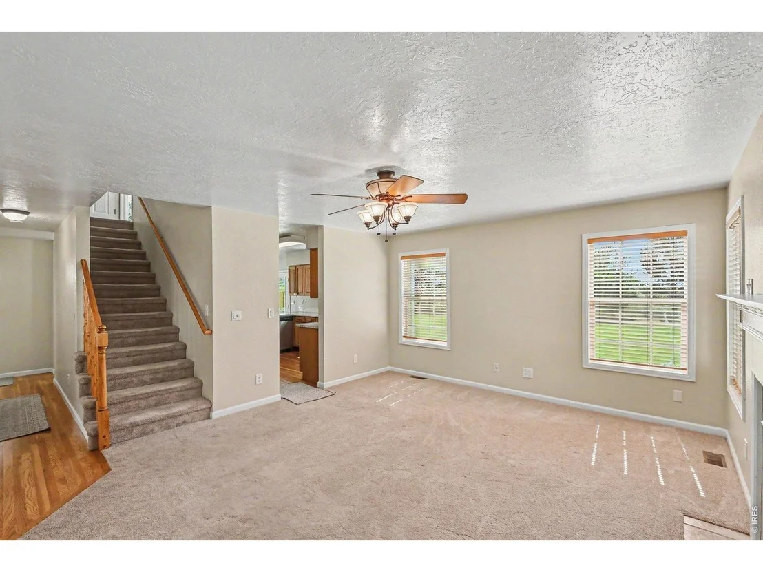 Photo of 1385 Hawkridge Rd