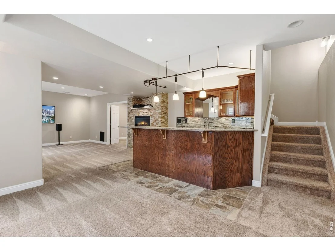Photo of 600 Botley Dr