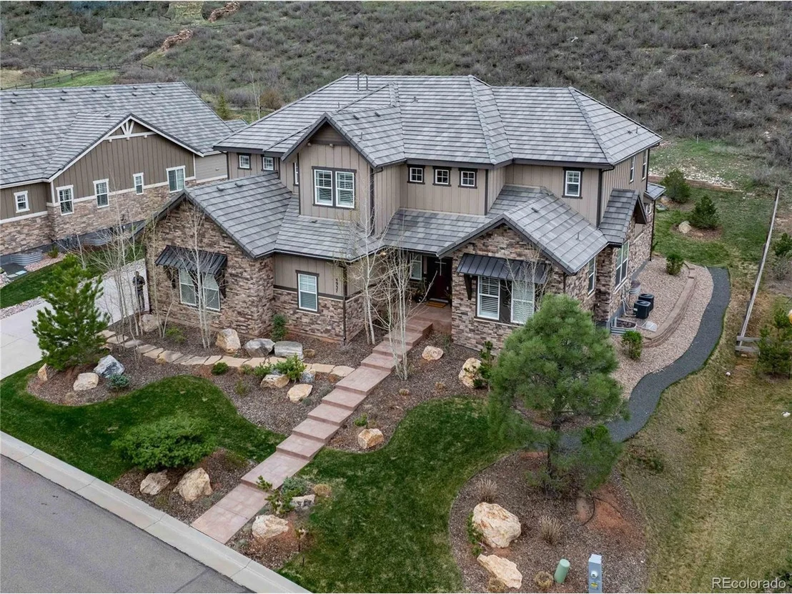 Photo of 4937 Hogback Ridge Rd