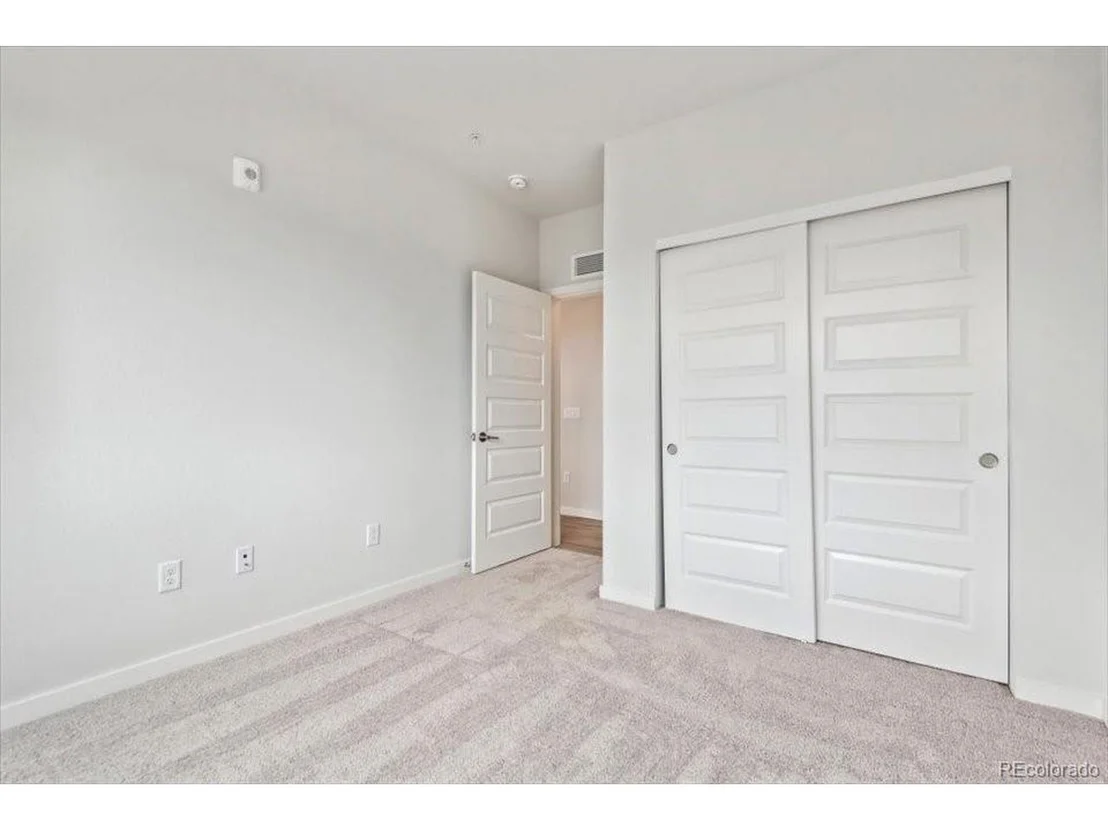 Photo of Unit 2306 at 485 Interlocken Blvd