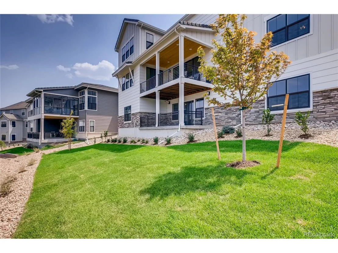Photo of 9625 Viewside Dr