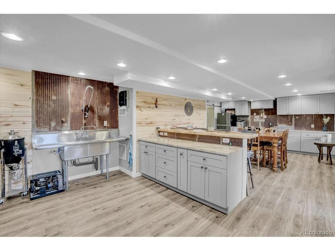 Photo of 3398 Blue Grass Cir