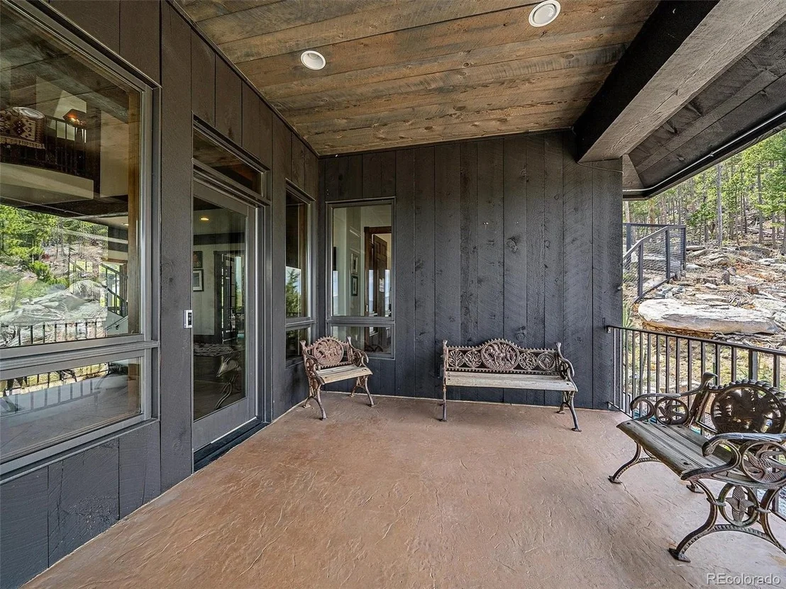 Photo of 221 Halter Way