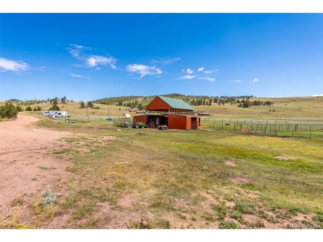 Photo of 242 Poplar Ln