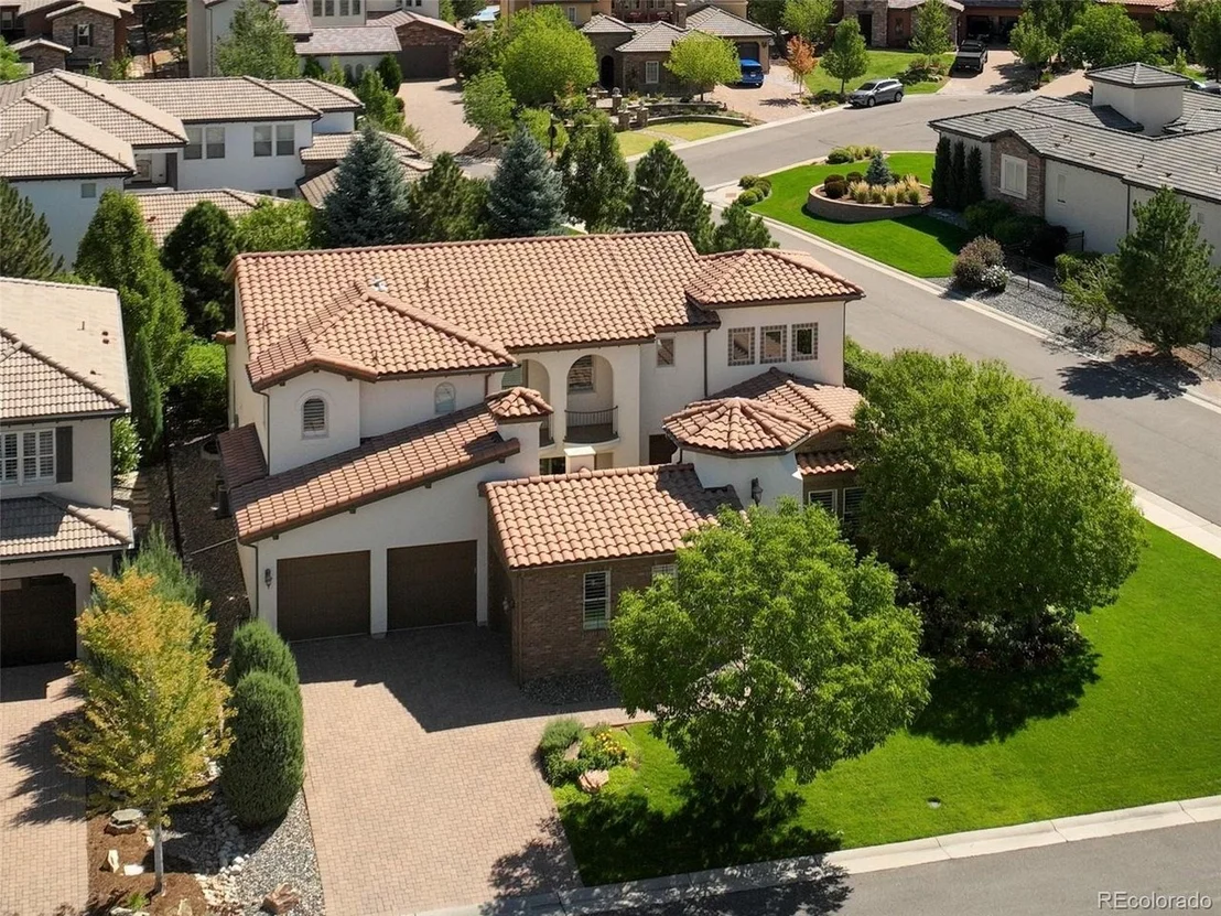 Photo of 9496 Winding Hill Way