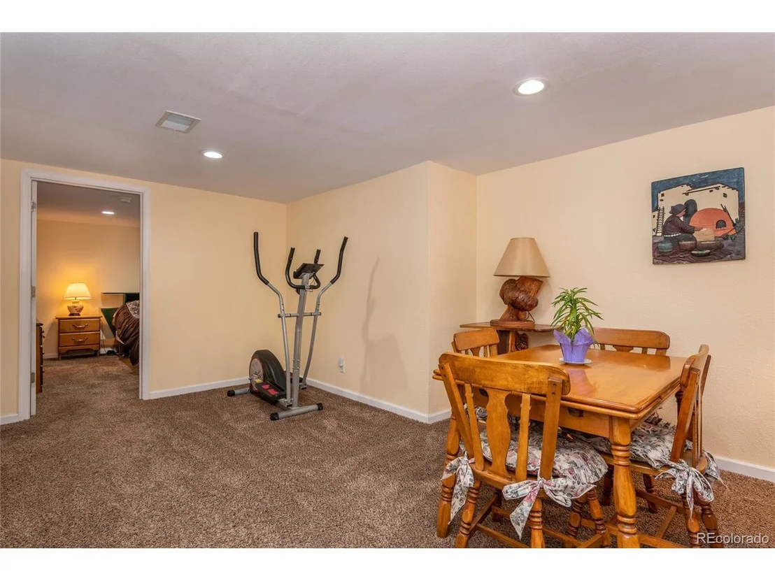 Photo of 6463 W 69th Pl