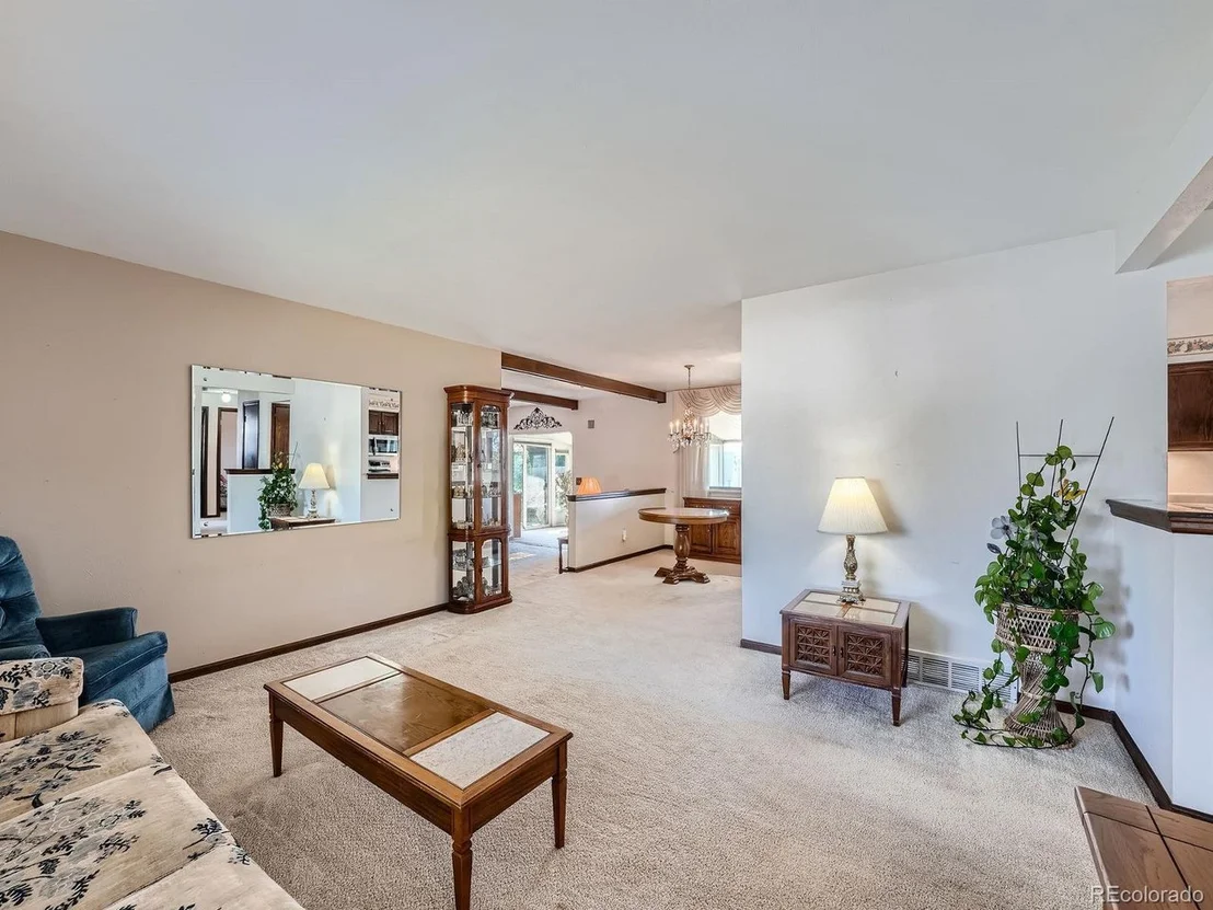 Photo of 603 Ouray Way