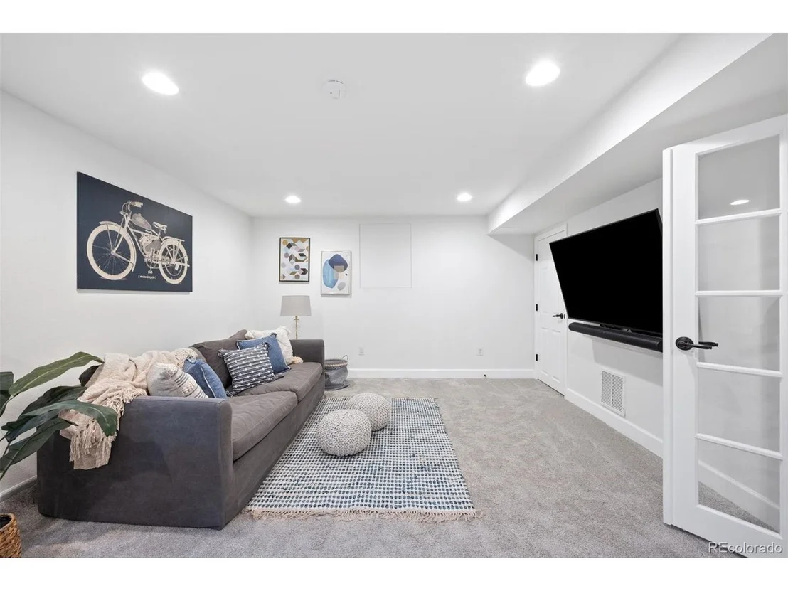 Photo of 2922 White Oak Trl