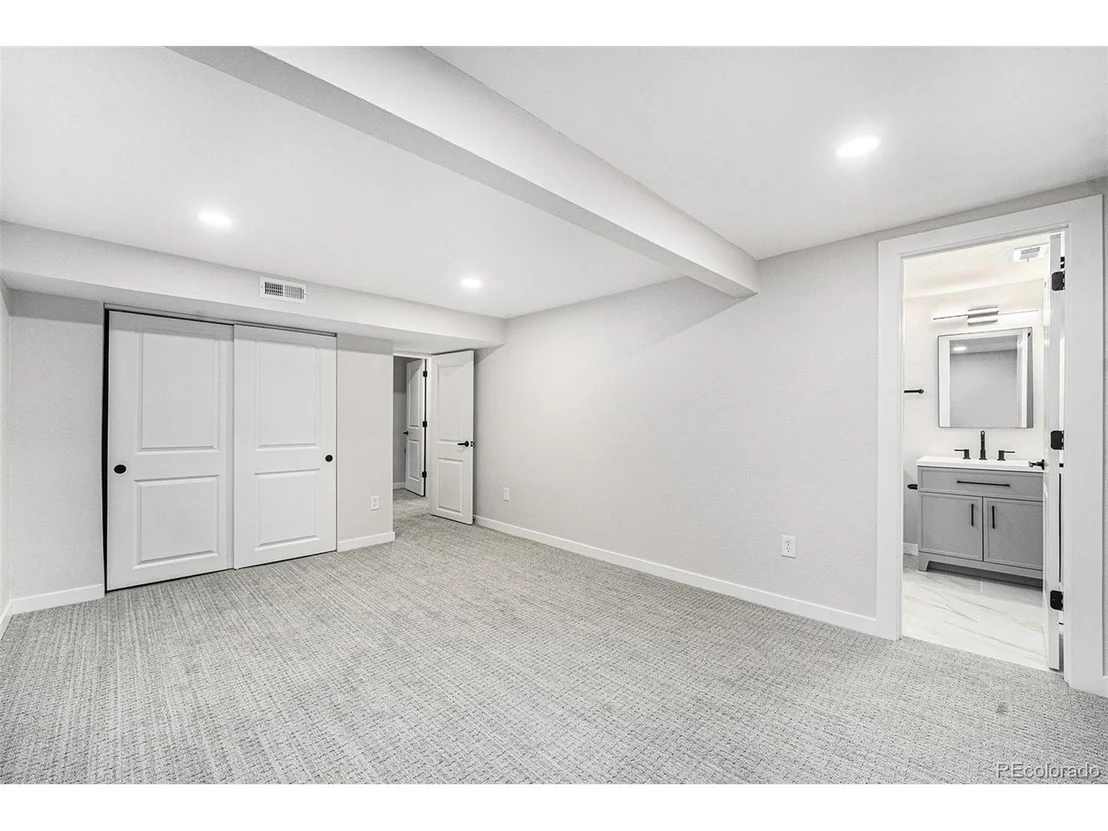 Photo of 8236 W 71st Pl