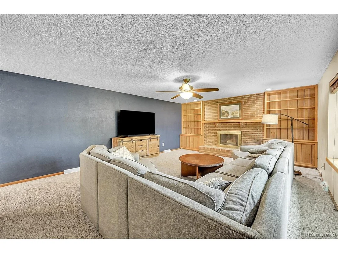 Photo of 12844 Columbine Cir