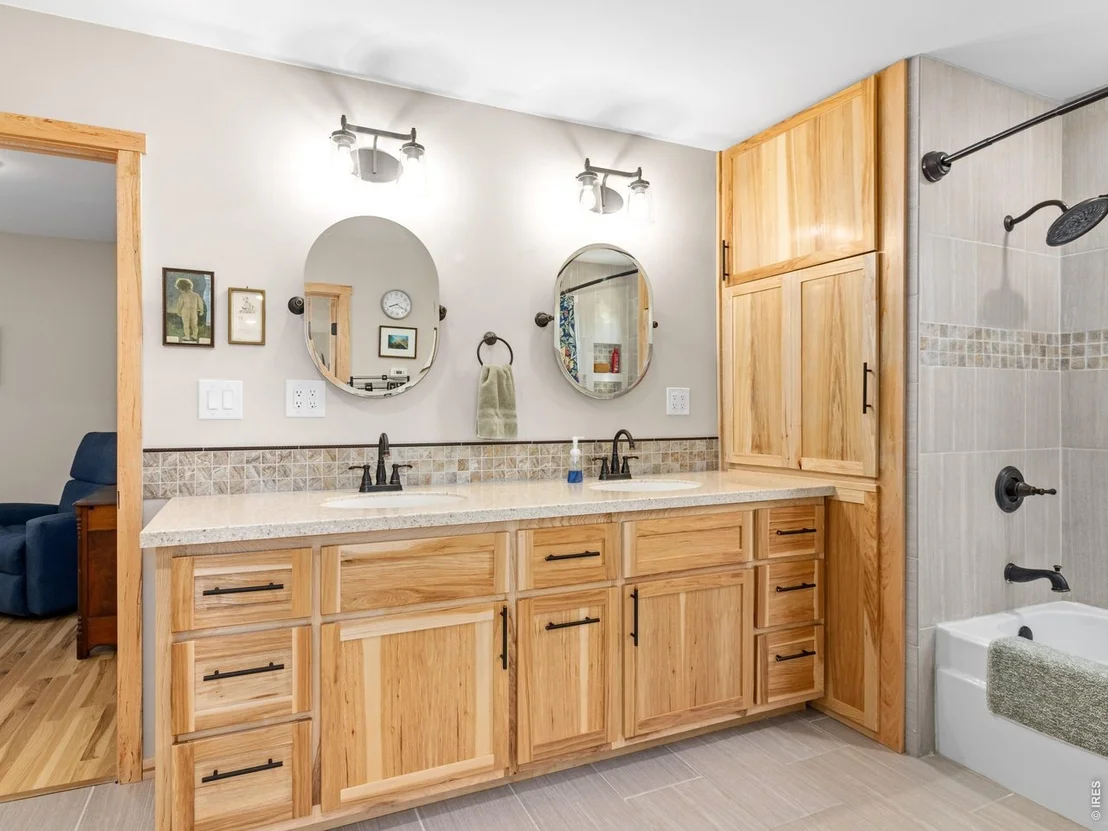Photo of 456 Storm Mountain Dr