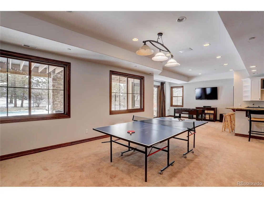 Photo of 6103 Huron Ln