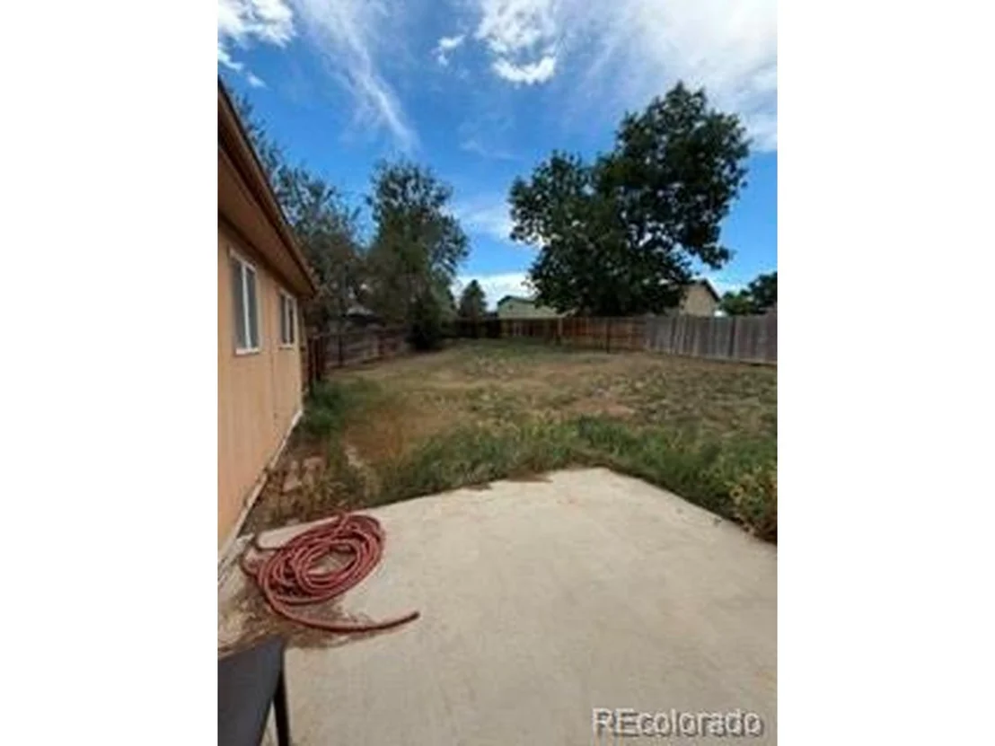 Photo of 9748 Clayton Cir