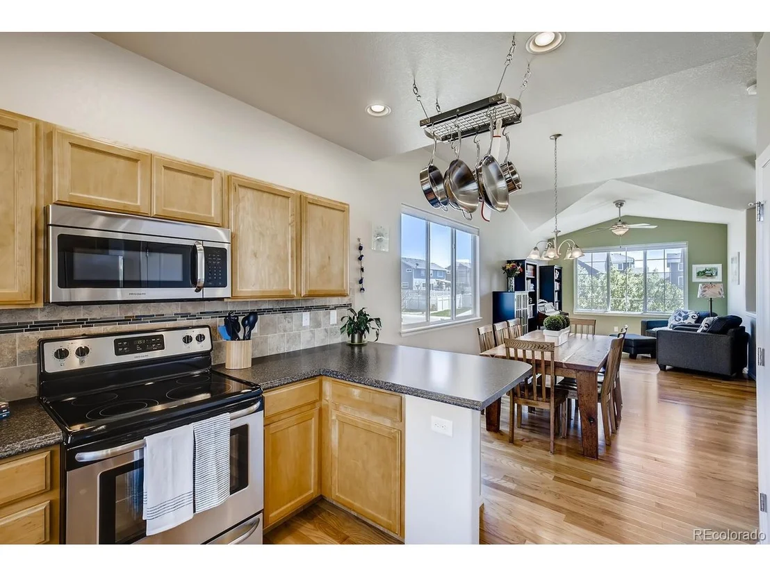 Photo of 5675 Vine Ave
