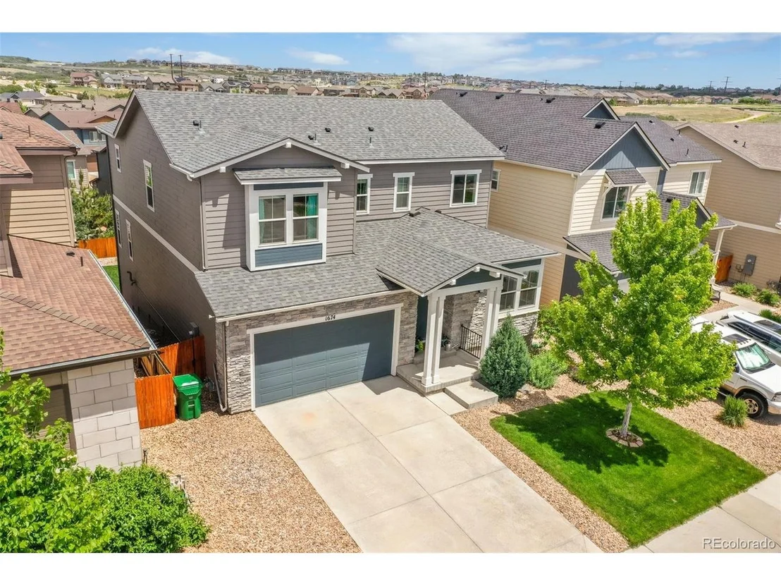 Photo of 1674 Ghost Dance Cir