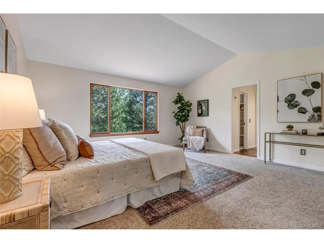 Photo of 512 Mary Beth Rd