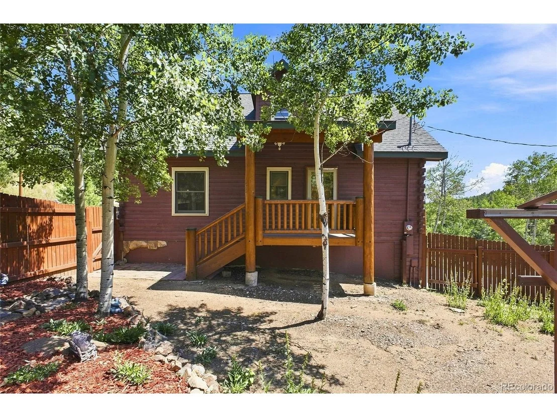 Photo of 34797 Forest Estates Rd