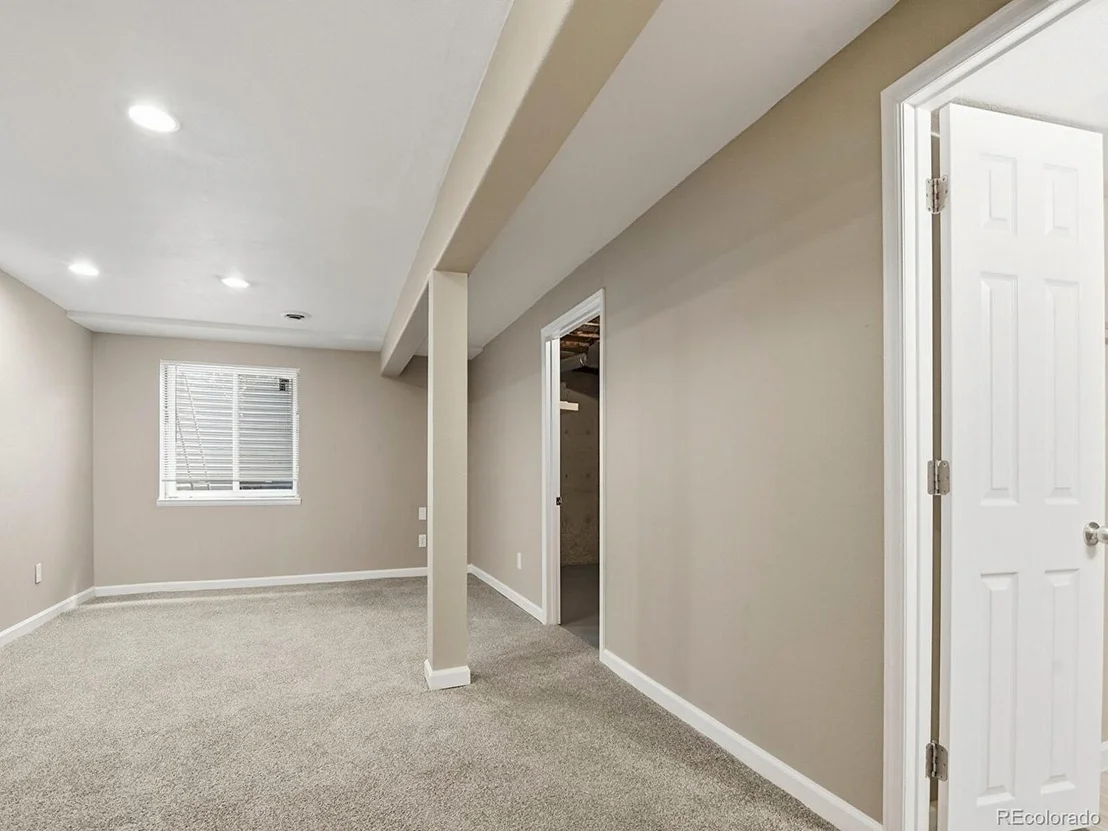 Photo of 16136 E Exposition Dr