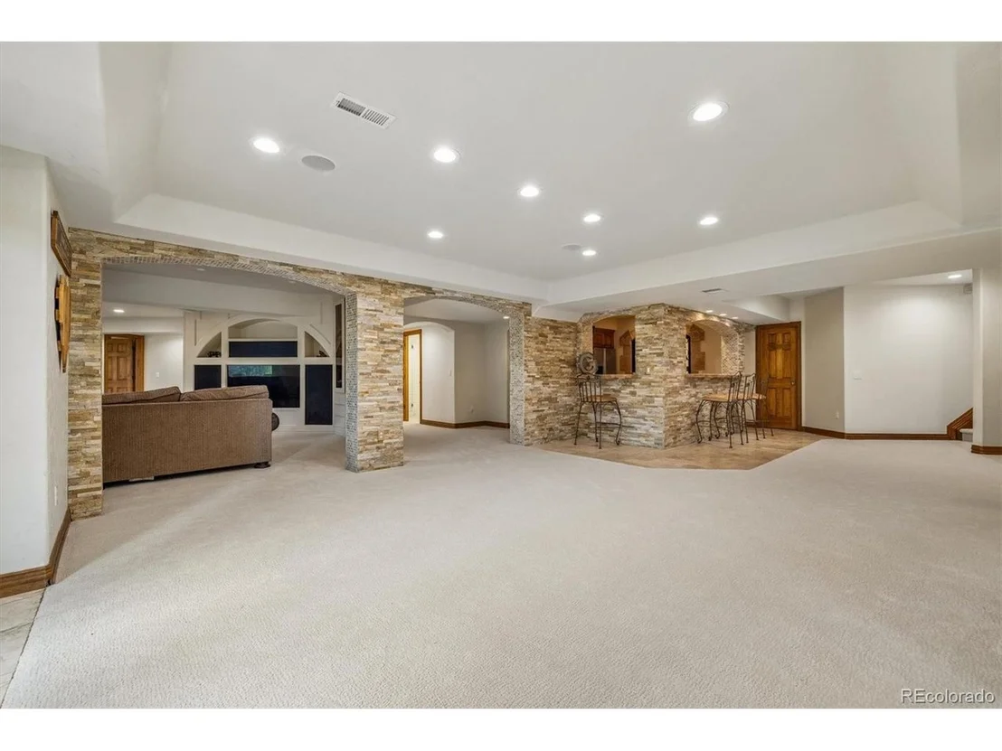 Photo of 2376 Trails End