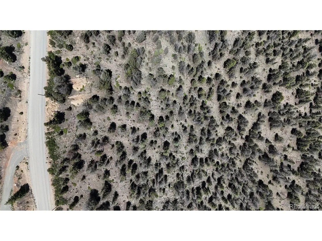 Photo of 1396 Middle Fork Vis
