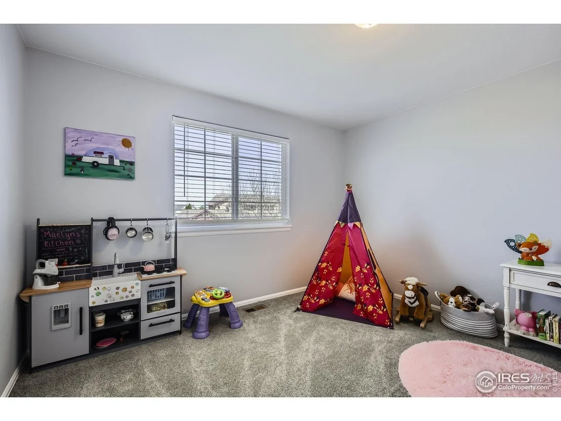 Photo of 189 Kitty Hawk Ct