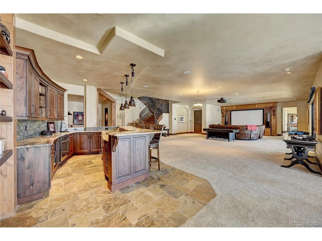 Photo of 484 Spring Ranch Dr