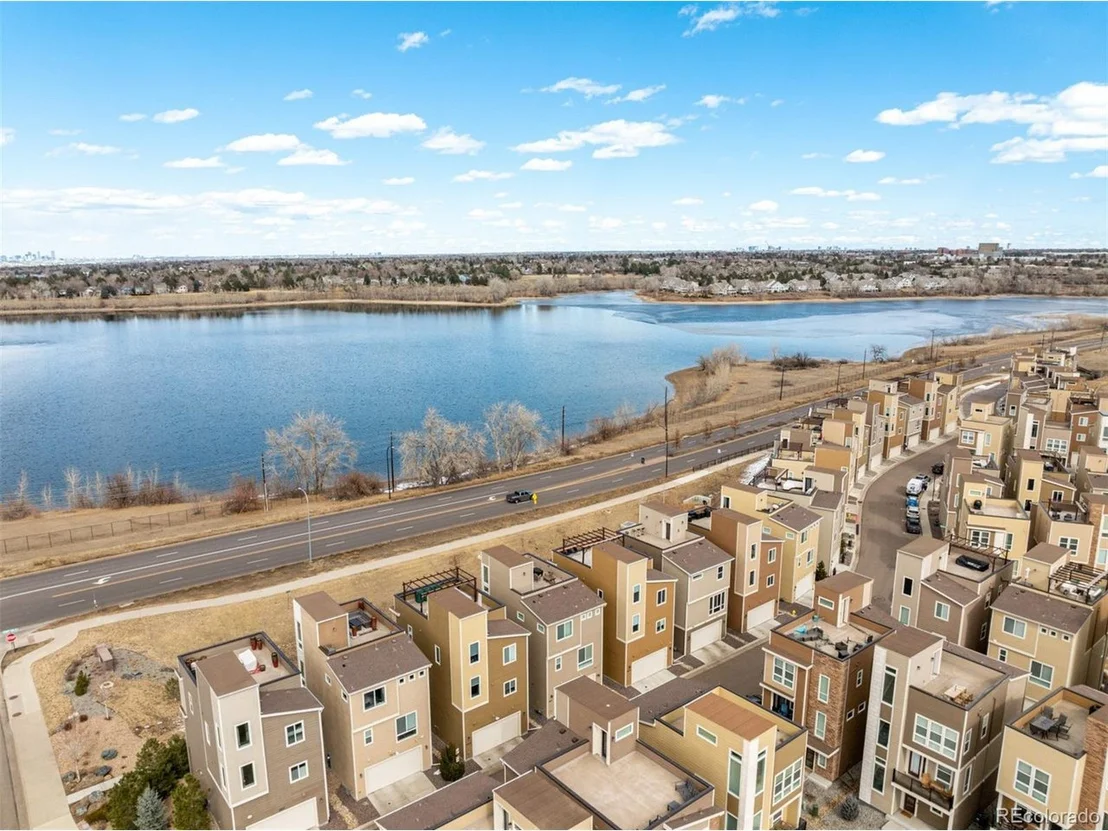 Photo of 2641 Channel Dr