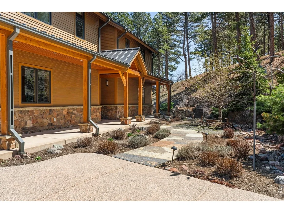 Photo of 1472 Timber Ln