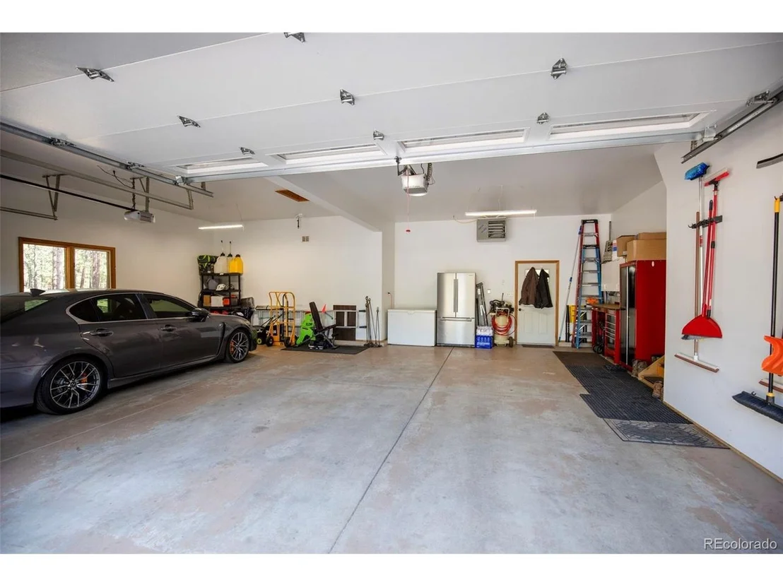 Photo of 1734 Mount Evans Blvd