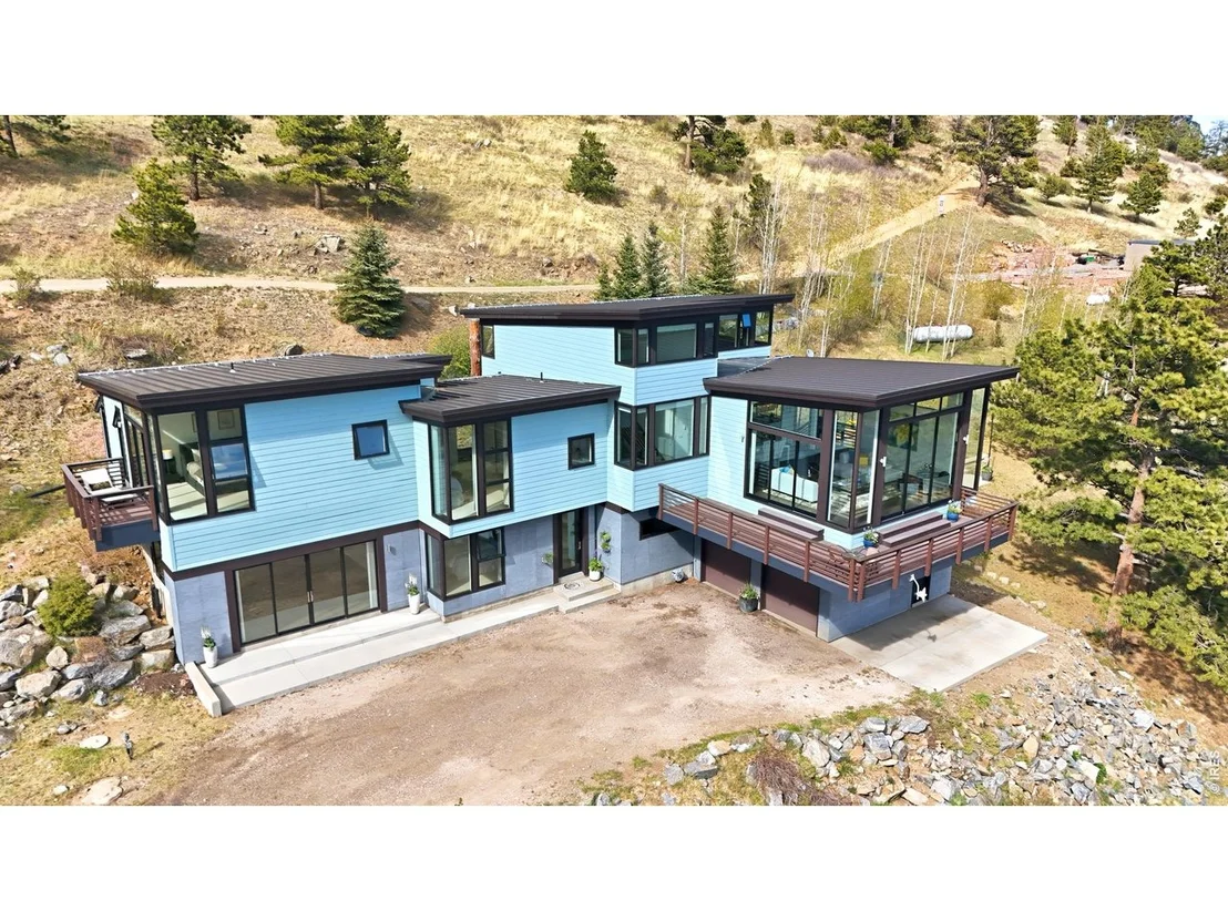 Photo of 660 S Peak Rd
