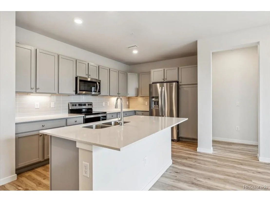 Photo of Unit 202 at 485 Interlocken Blvd
