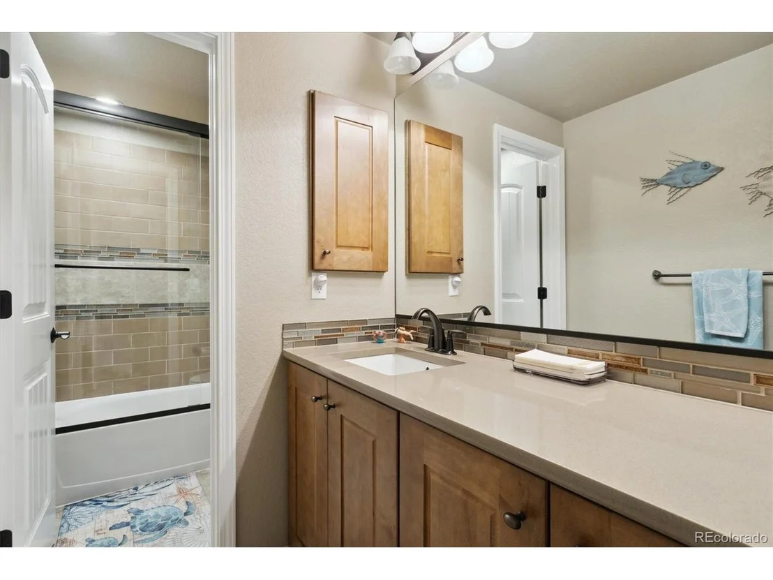 Photo of 3256 Waterfront Dr