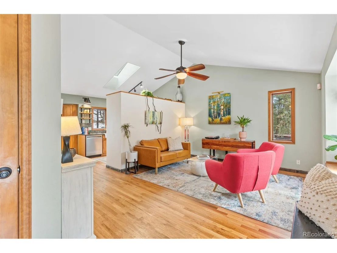 Photo of 27218 Mountain Park Rd