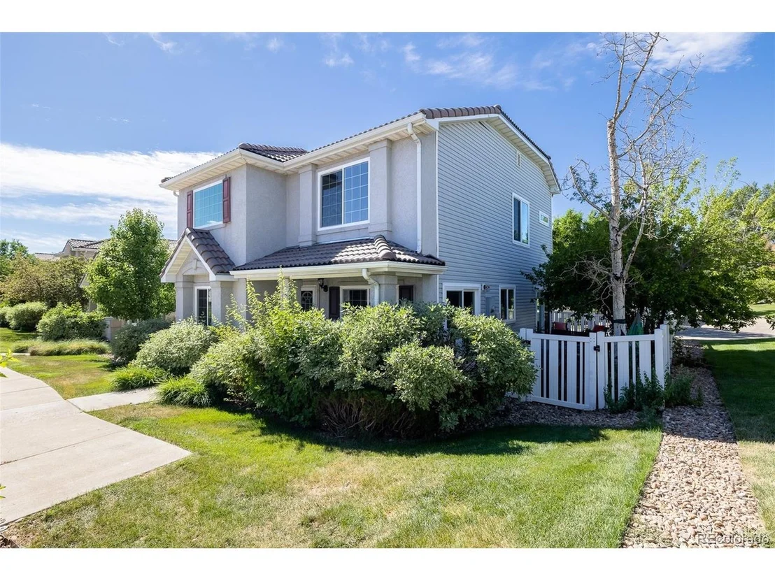 Photo of 11821 Zenobia Loop
