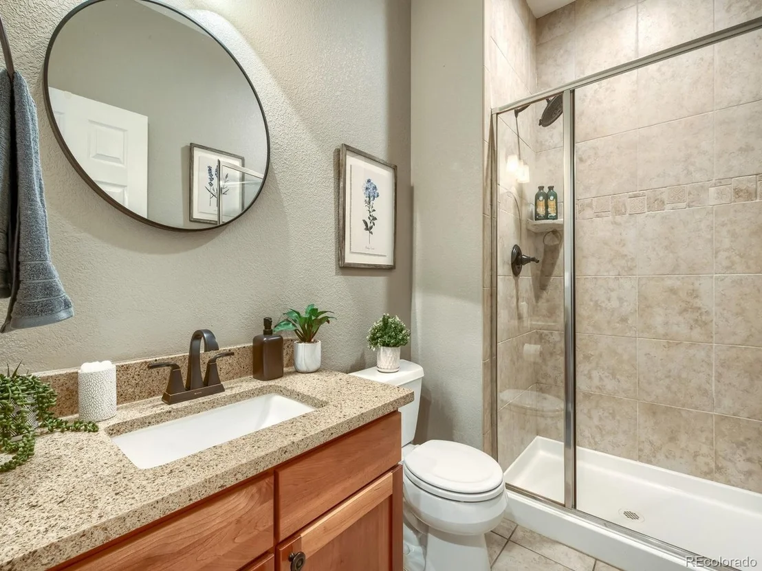 Photo of 11039 Valleybrook Cir