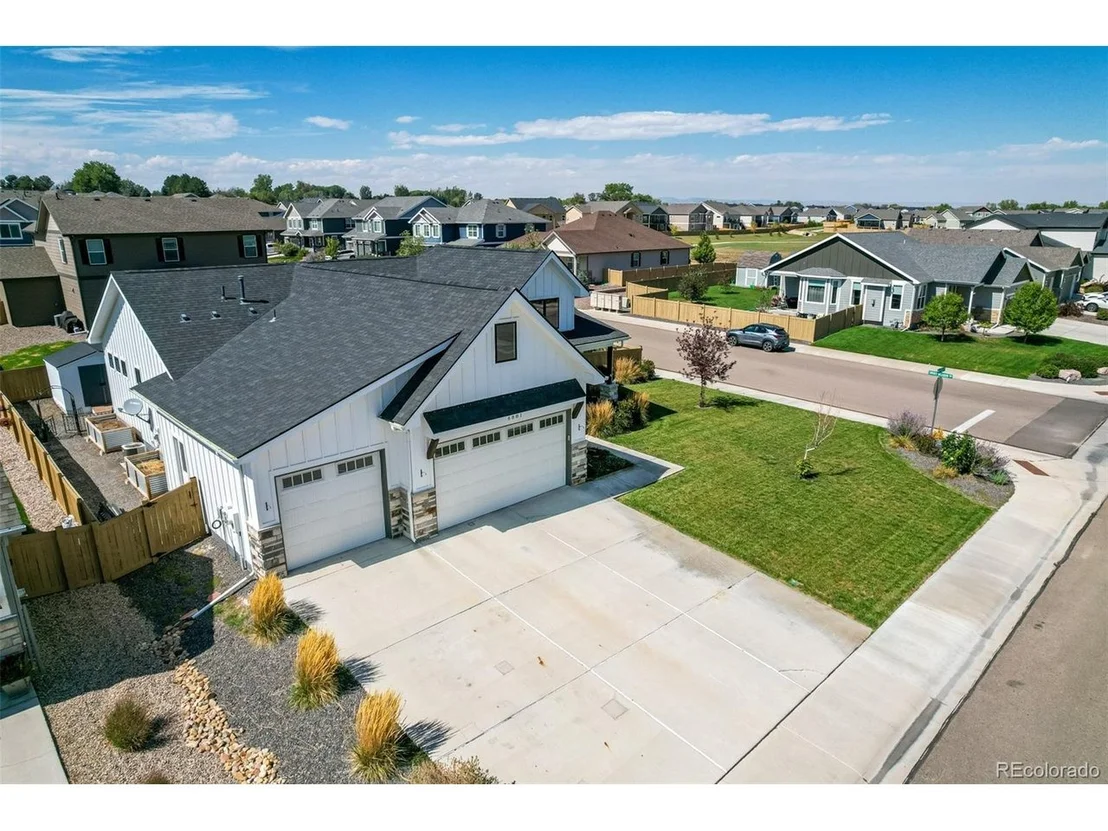 Photo of 6881 Cattails Dr